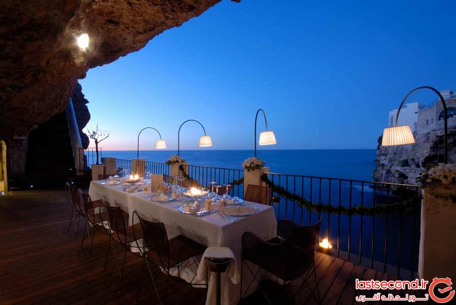 رستوران صخره ای در ایتالیا 
