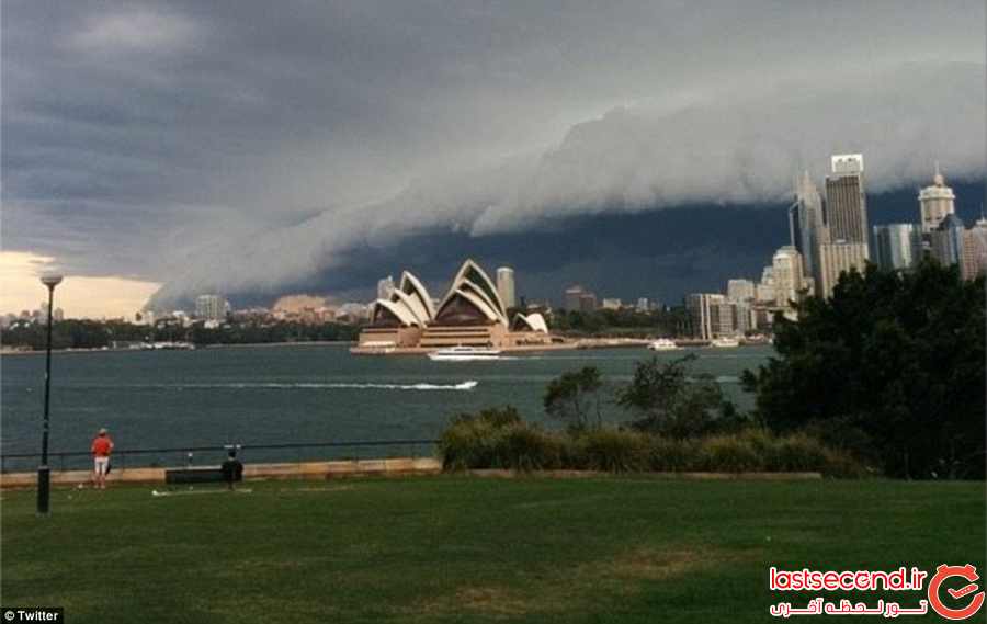  تصاویری جالب از پدیده ای نادر در آسمان سیدنی   