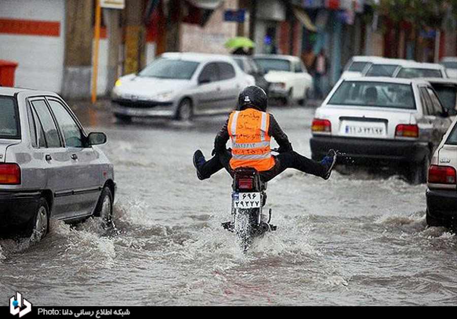  تصاویری از قایقرانی و غواصی در شیراز    