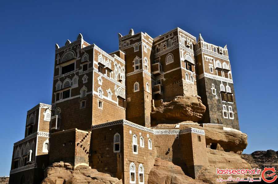 کاخ زیبای صخره ای در صنعا   