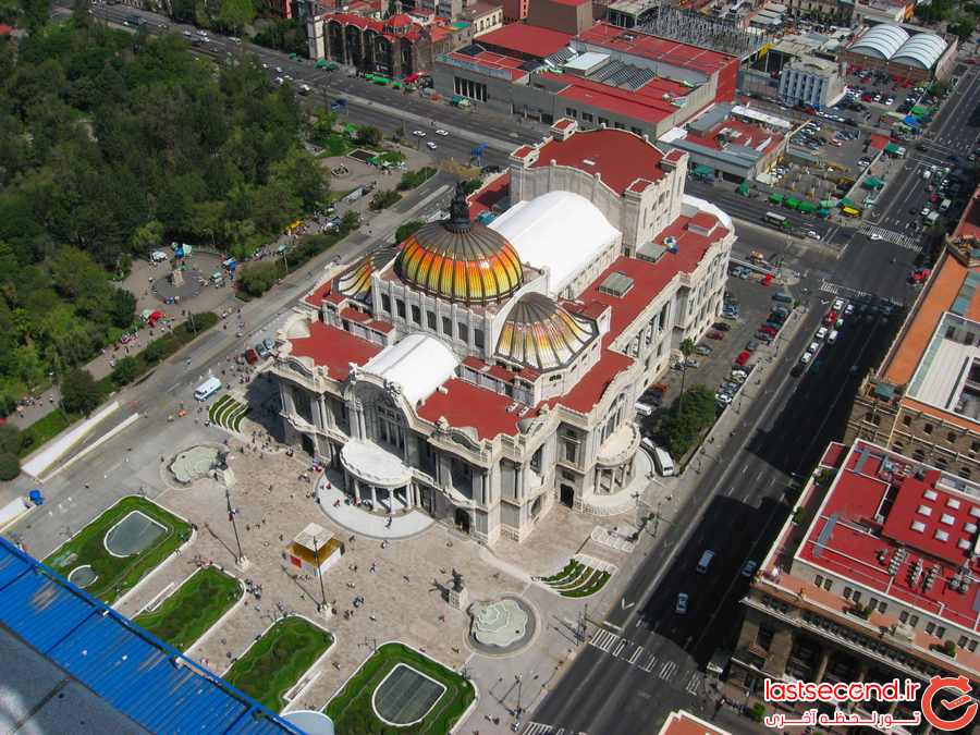 قصر هنرهای زیبا در مکزیک
