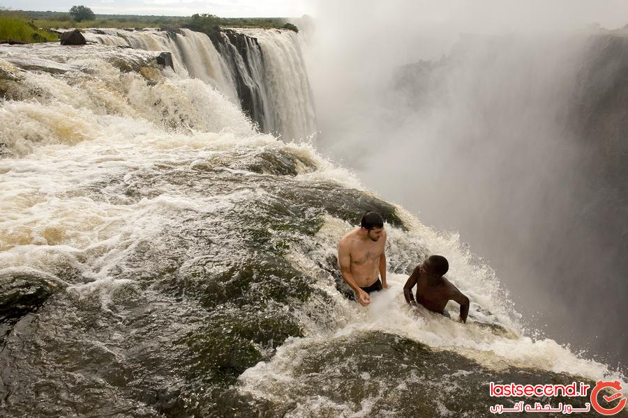 ﻿استخر شنای شیطان در زیمباوه
 