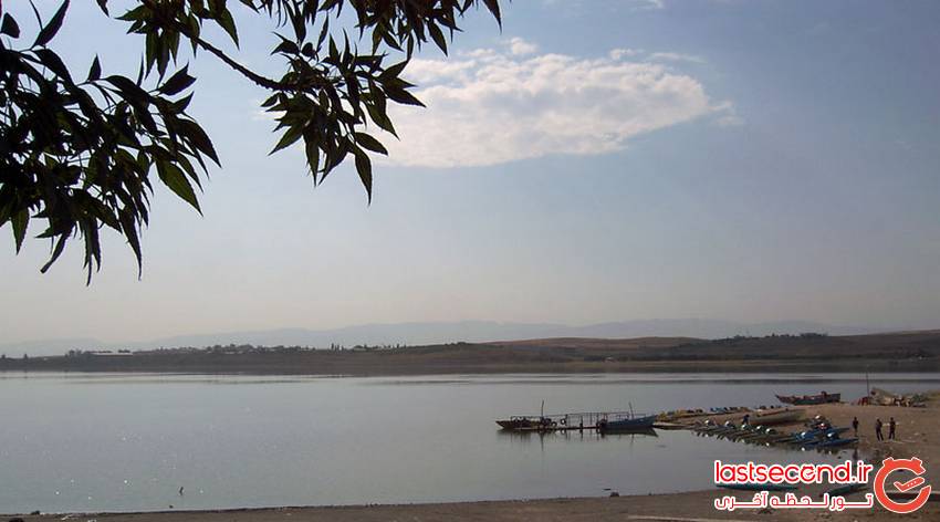  شورابیل، دریاچه ای دیدنی،  در مرکز یک شهر   