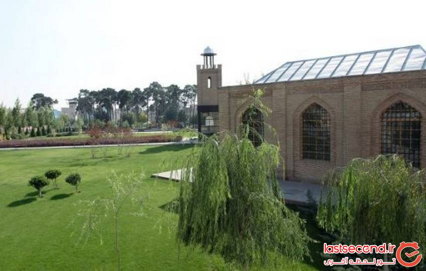  50 زندانی که باغ موزه شد   