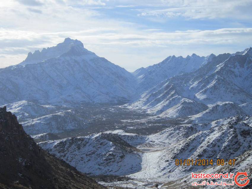   طزرجان، کوهستانی برفی در دل کویر  