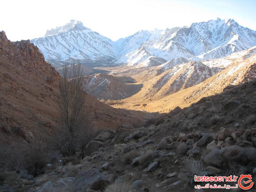   طزرجان، کوهستانی برفی در دل کویر  