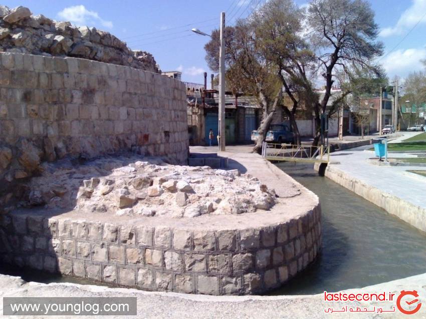  گرداب سنگی یادگاری از ساسانیان در خرم آباد  